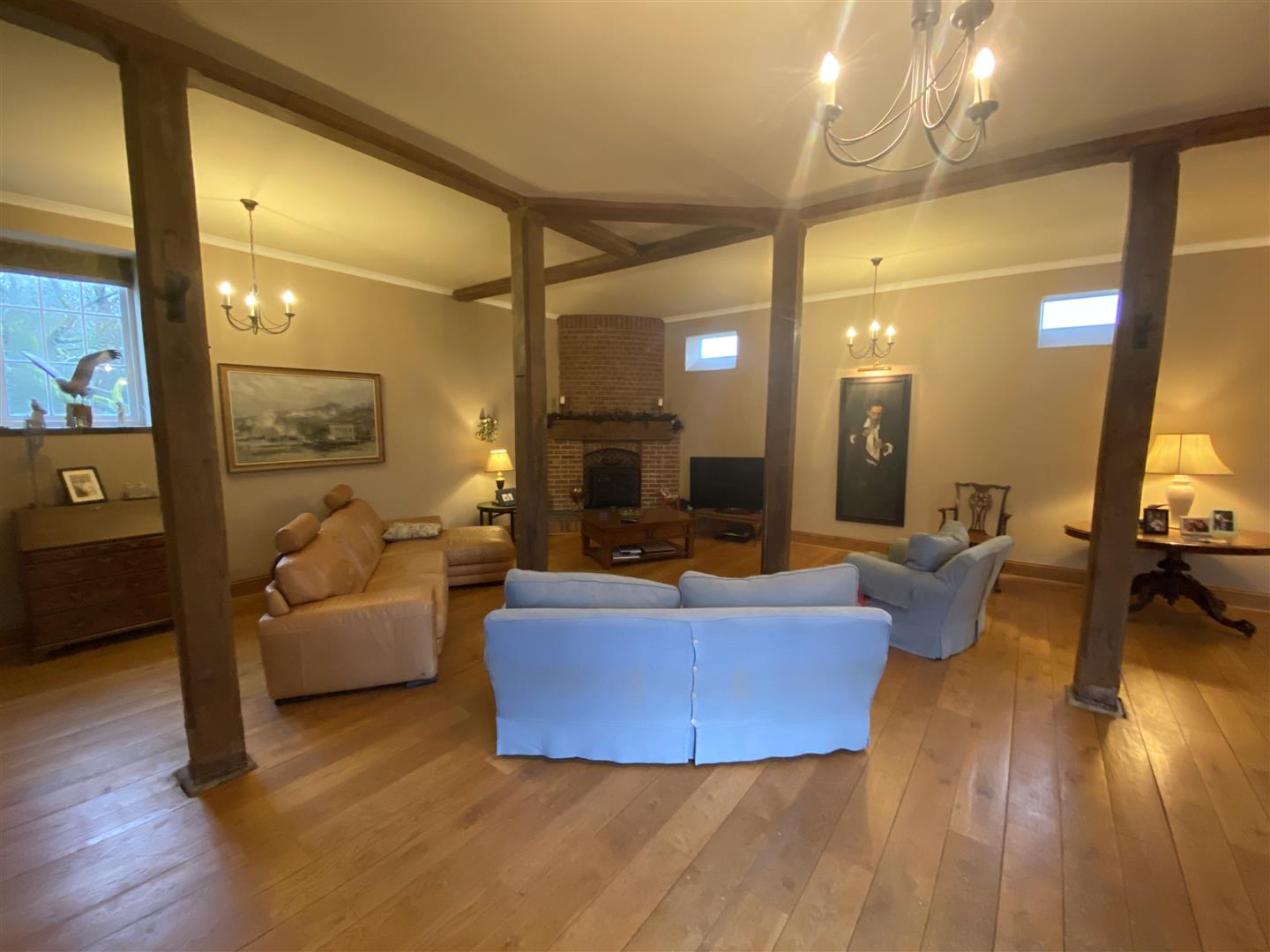 A FURTHER ROOM VIEW